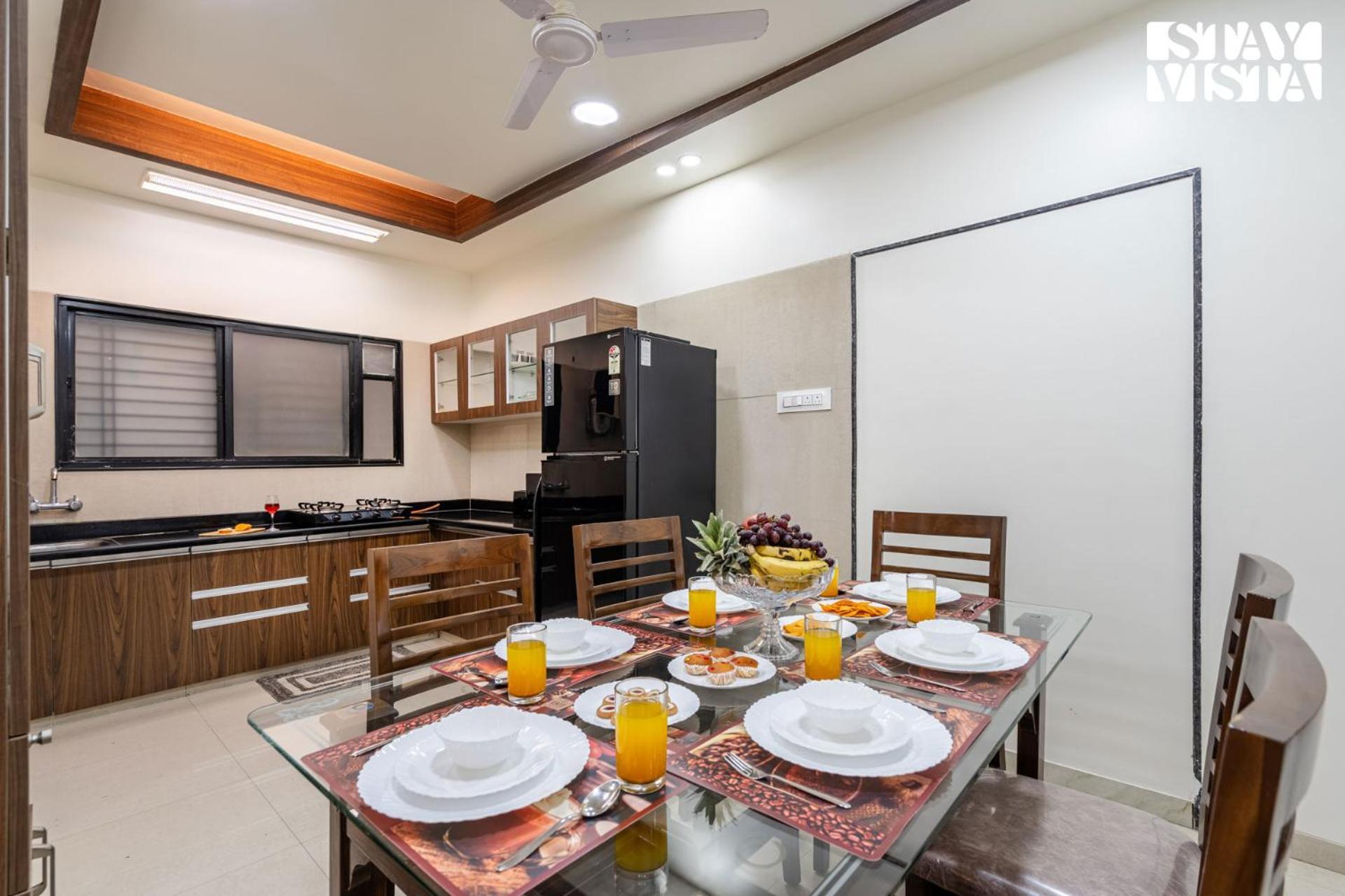 Serenity Meadows With Pool By Veo - Part Of Stayvista Nashik Buitenkant foto